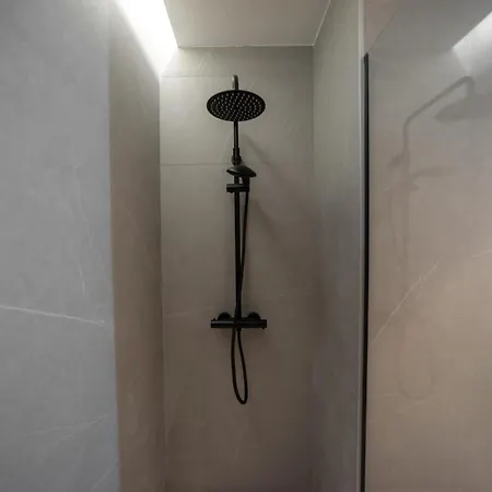 Bravissimo Jaume 31, Monthly * Girona